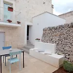 Pietra Pesara 4*