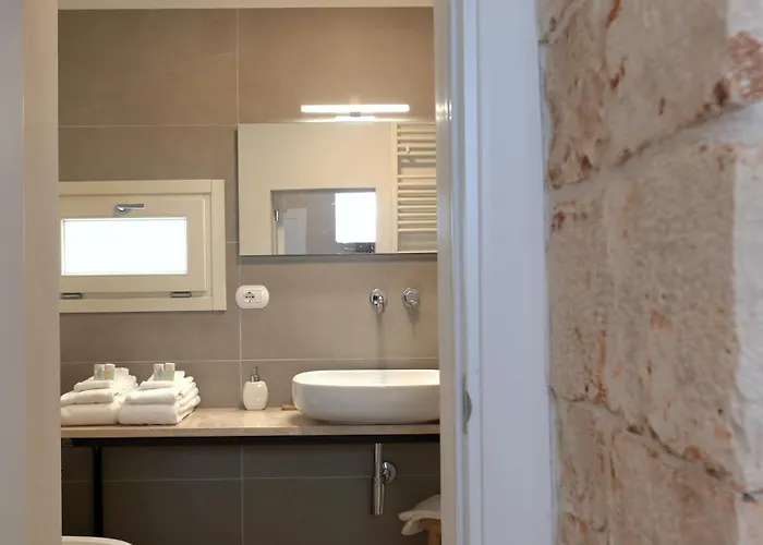 Pietra Pesara Bed and Breakfast