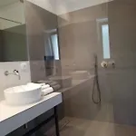 Oda ve Kahvaltı Pietra Pesara