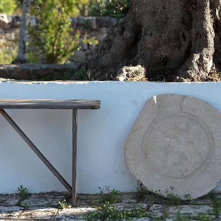 Pietra Pesara Bed & Breakfast *