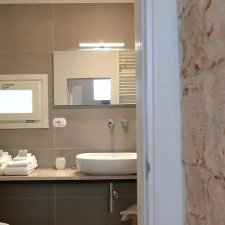 Pietra Pesara Bed & Breakfast