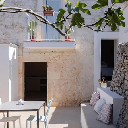 Bed & Breakfast Pietra Pesara 4*