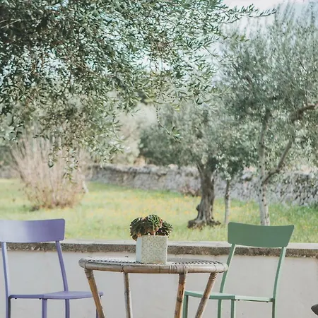 Pietra Pesara Bed & Breakfast *